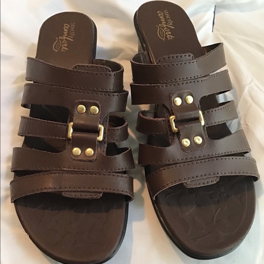 Strictly Comfort Leather Sandals - Size 10 Ladies